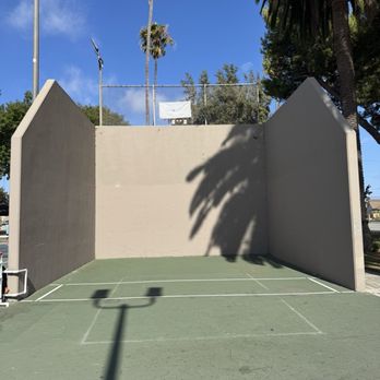 Sigler Park - One handball court - Parks Near Me - Westminster, California