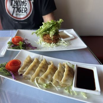 Jutamas Thai restaurant Ridgeland - Chicken Dumplings and Shrimp Cakes Very good! - Thai Near Me - Ridgeland, Mississippi Jutamas Thai restaurant Ridgeland - Chicken Dumplings and Shrimp Cakes Very good! - Thai Near Me - Ridgeland, Mississippi