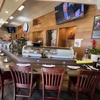 Yakumi Sushi - Japanese Near Me - Poway, California