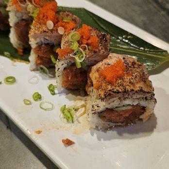 Ginzaya - Bluefin tuna roll - Japanese Near Me - La Mirada, California