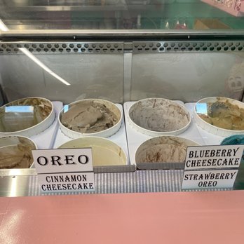 Mooos Creamery - Choices - Ice Cream & Frozen Yogurt Near Me - Yuma, Arizona Mooos Creamery - Choices - Ice Cream & Frozen Yogurt Near Me - Yuma, Arizona