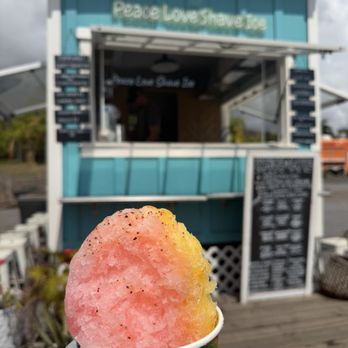 Peace Love Shave Ice - Shaved Ice Near Me - Lahaina, Hawaii