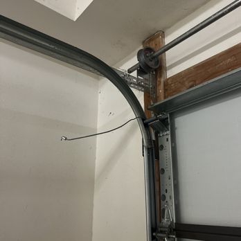 Door Dorks - Cable came off - Garage Door Services Near Me - San Marcos, California Door Dorks - Cable came off - Garage Door Services Near Me - San Marcos, California