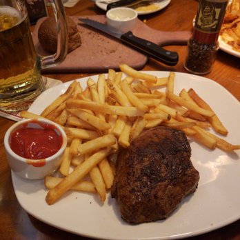 Outback Steakhouse - 9oz sirloin with French fries - Steakhouses Near Me - Southington, Connecticut Outback Steakhouse - 9oz sirloin with French fries - Steakhouses Near Me - Southington, Connecticut