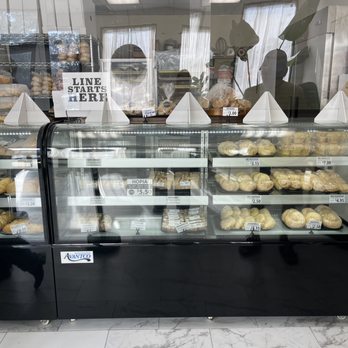 Angie's Bakery - Bakeries Near Me - Virginia Beach, Virginia