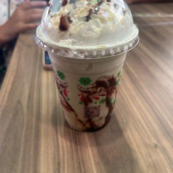 Con Azucar cafe - Coffee & Tea Near Me - Bakersfield, California