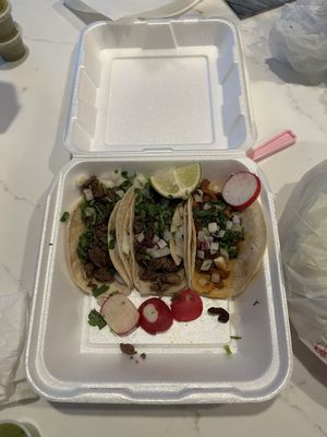 La Morenita Ricos Tacos by null