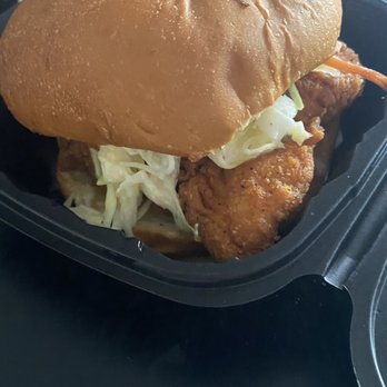 M.A.S.H Eatery - Southern Fried Chicken Sandwich - Kebab Near Me - Fort Washington, Maryland