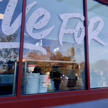 To Live For Bakery - Opening Day! - Bakeries Near Me - Vancouver, British Columbia