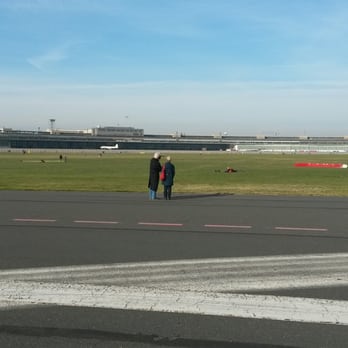 Tempelhofer Feld - Landmarks & Historical Buildings Near Me - Berlin, BE