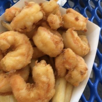 Johnny's Reef Restaurant - Shrimp - Seafood Near Me - Bronx, New York