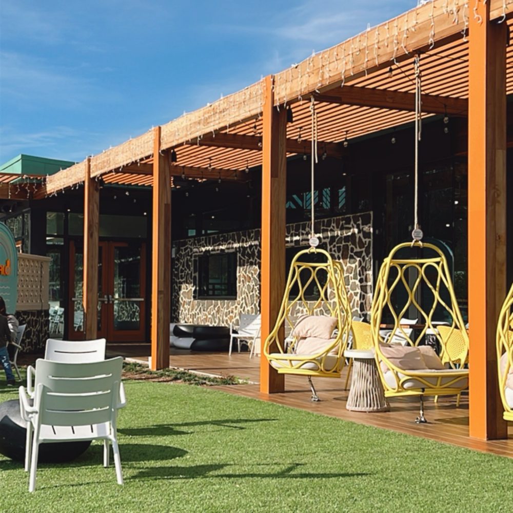Hello Hilo - Outdoor seating - Breakfast & Brunch Near Me - Gainesville, Georgia Hello Hilo - Outdoor seating - Breakfast & Brunch Near Me - Gainesville, Georgia