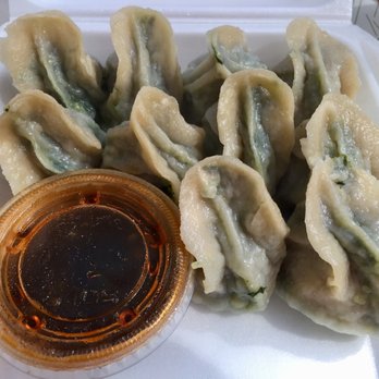Doozo Dumplings & Noodles - large (10-pc.) veggie dumpling (spinach and clear noodles) - Chinese Near Me - Houston, Texas Doozo Dumplings & Noodles - large (10-pc.) veggie dumpling (spinach and clear noodles) - Chinese Near Me - Houston, Texas