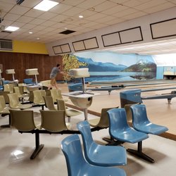 Lucky Strike Lanes