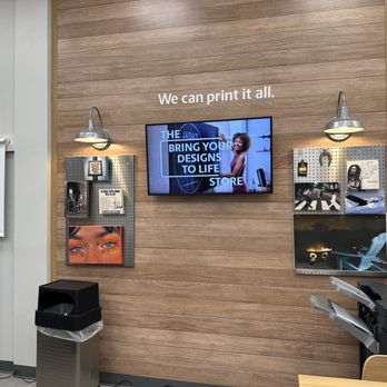 The UPS Store - Shipping Centers Near Me - Damascus, Maryland