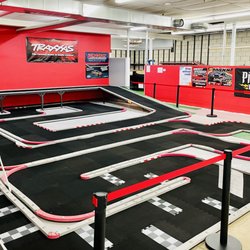 NeThingRC  - New Mini-Z Track Layout!