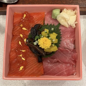 Minami - Japanese Near Me - Vancouver, British Columbia