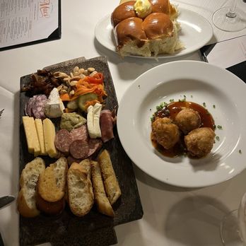 Mac's Chophouse - Charcuterie, Crab Cake, rolls - Venues & Event Spaces Near Me - Marietta, Georgia