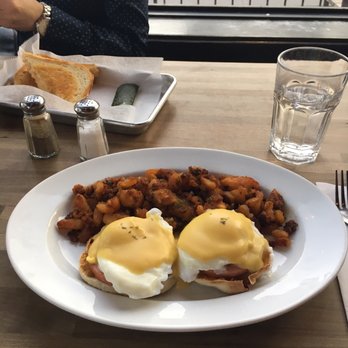 Parlay - Eggs Benedict - New American Near Me - Sunset Park, New York