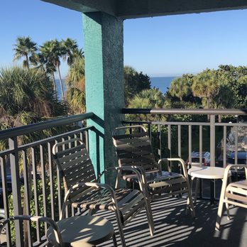 Camaron Cove Resort - Patio. Unit 201 has access to patio from bedroom & living room. - Hotels Near Me - Indian Rocks Beach, Florida