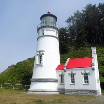 Heceta Head Lighthouse - Heceta Head Lighthouse. - Landmarks & Historical Buildings Near Me - Florence, Oregon Heceta Head Lighthouse - Heceta Head Lighthouse. - Landmarks & Historical Buildings Near Me - Florence, Oregon