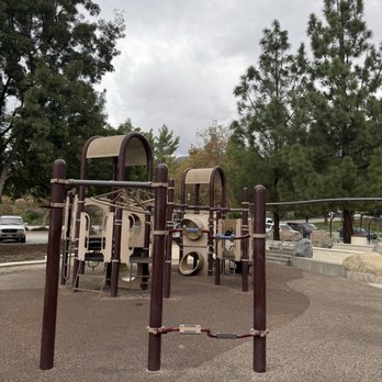 Heritage Community Park - Parks Near Me - Rancho Cucamonga, California