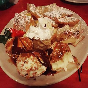 Pappasito's Cantina - Dessert sampler - ice cream, tres leches, sopapillas - Tex-Mex Near Me - Austin, Texas Pappasito's Cantina - Dessert sampler - ice cream, tres leches, sopapillas - Tex-Mex Near Me - Austin, Texas