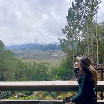 Rombauer Vineyards - Wineries Near Me - St. Helena, California