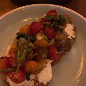 Frankie - Heirloom Tomato Flatbread - Australian Near Me - Jersey City, New Jersey Frankie - Heirloom Tomato Flatbread - Australian Near Me - Jersey City, New Jersey
