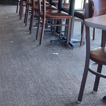 IHOP - Trash over the floor! - Breakfast & Brunch Near Me - Tacoma, Washington