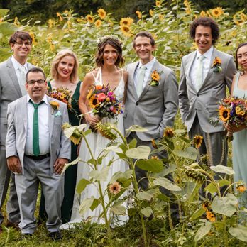Lane57 Event Venue - Who doesn't love sunflowers! We have a beautiful field of sunflowers for our fall weddings at Lane57! - Venues & Event Spaces Near Me - New Albany, Ohio Lane57 Event Venue - Who doesn't love sunflowers! We have a beautiful field of sunflowers for our fall weddings at Lane57! - Venues & Event Spaces Near Me - New Albany, Ohio