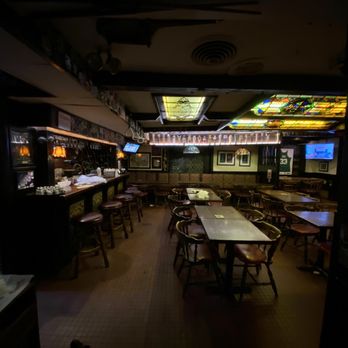 Cheers - The back room - American Near Me - Boston, Massachusetts Cheers - The back room - American Near Me - Boston, Massachusetts