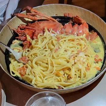 LÝRA - Maine Lobster Linguini - Greek Near Me - Chicago, Illinois LÝRA - Maine Lobster Linguini - Greek Near Me - Chicago, Illinois