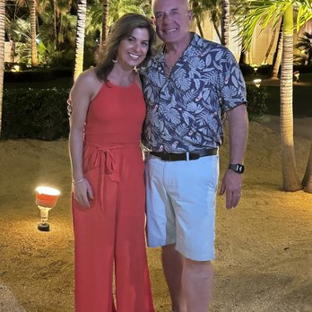 U-Tiki Beach - Grabbing a drink at U-Tiki with the Birthday Boy - Seafood Near Me - Jupiter, Florida U-Tiki Beach - Grabbing a drink at U-Tiki with the Birthday Boy - Seafood Near Me - Jupiter, Florida