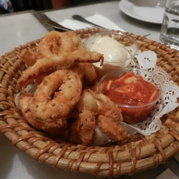 Piccolo Pizzeria & Bar - Italian Near Me - Hong Kong, HK