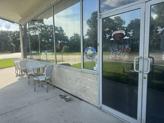 Birds Nest Cafe by null