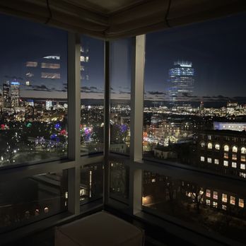Hotel AKA Boston Common - Hotels Near Me - Boston, Massachusetts Hotel AKA Boston Common - Hotels Near Me - Boston, Massachusetts