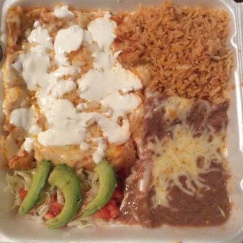 Rolando Tacos - Enchiladas suizas - Mexican Near Me - Chicago, Illinois