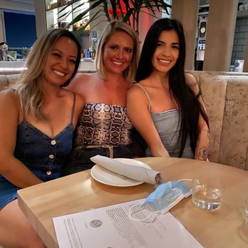 Santo Cielo - Charlie's Angels in the building - New American Near Me - Naperville, Illinois
