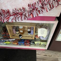 Millie Hill Market - Items for sale