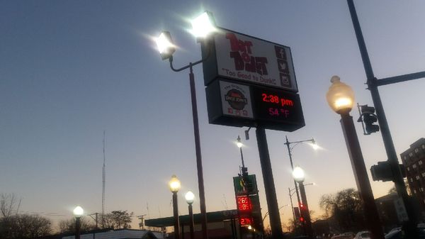 Uncle John's BBQ by null