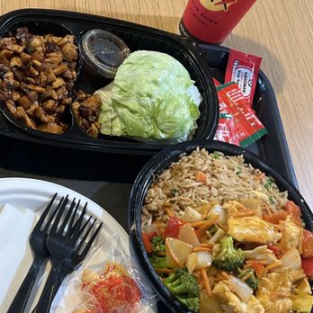 Pick Up Stix Fresh Asian Flavors - Chicken wraps & Thai Coconut Chicken - Chinese Near Me - Tustin, California Pick Up Stix Fresh Asian Flavors - Chicken wraps & Thai Coconut Chicken - Chinese Near Me - Tustin, California