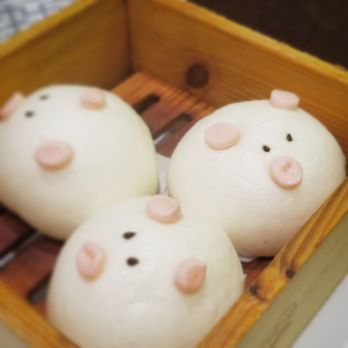 Fusion Delight - Cutie Pig Steamed Custard Buns - Chinese Near Me - San Leandro, California Fusion Delight - Cutie Pig Steamed Custard Buns - Chinese Near Me - San Leandro, California