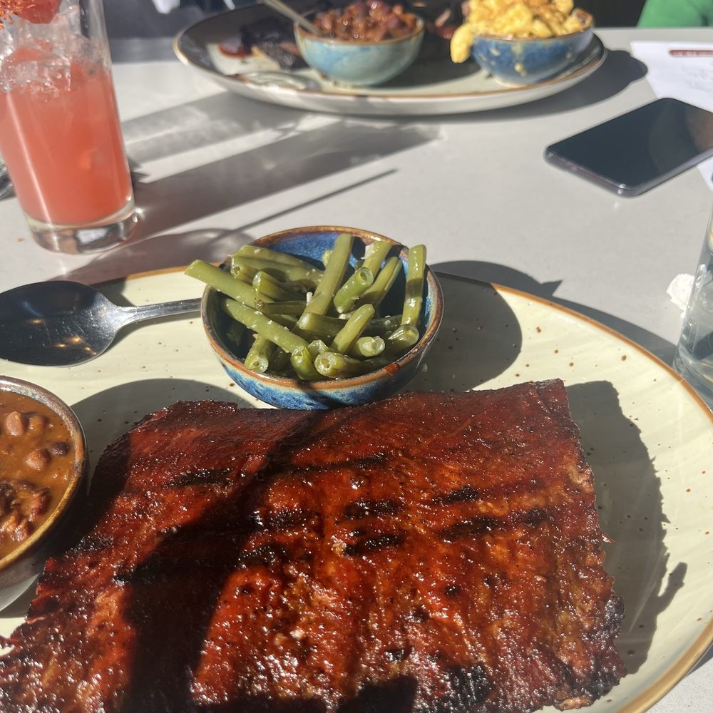 Gus's BBQ - Barbeque Near Me - Porter Ranch, California