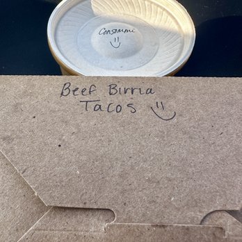 Witch's Hat Brewing Company - Beef Birria tacos - Breweries Near Me - South Lyon, Michigan Witch's Hat Brewing Company - Beef Birria tacos - Breweries Near Me - South Lyon, Michigan