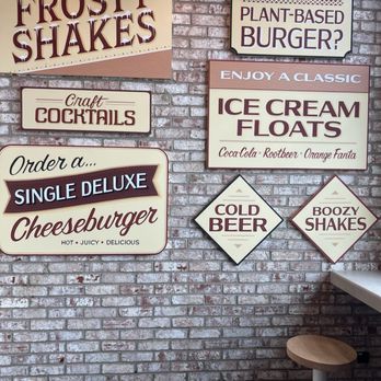 Small Cheval- Rosemont - Wall decor - Burgers Near Me - Rosemont, Illinois Small Cheval- Rosemont - Wall decor - Burgers Near Me - Rosemont, Illinois