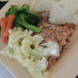 Salmon and veg a la King Kullen Salmon and veg a la King Kullen