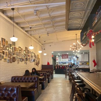 Good Pie - Dining area - Pizza Near Me - Las Vegas, Nevada Good Pie - Dining area - Pizza Near Me - Las Vegas, Nevada