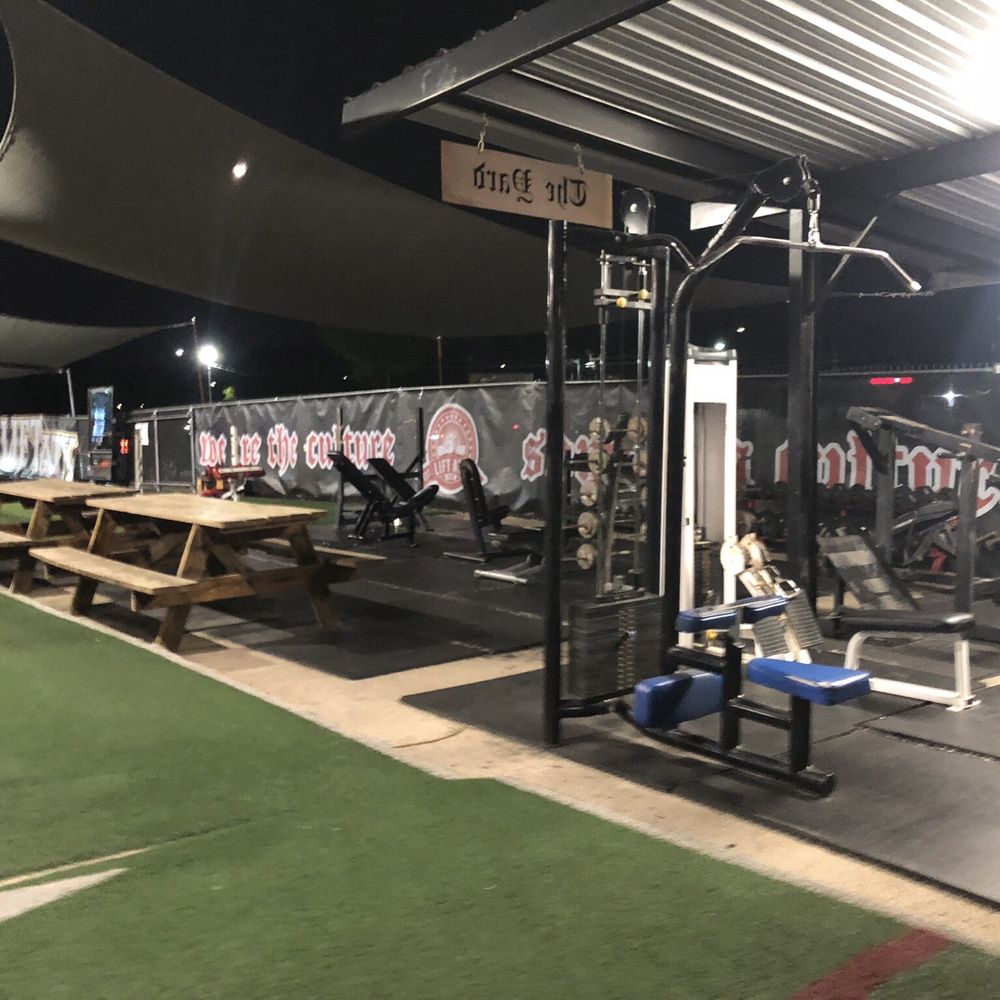 Lift ATX - Outside - Gyms Near Me - Austin, Texas Lift ATX - Outside - Gyms Near Me - Austin, Texas