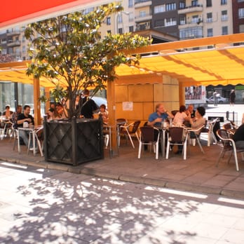 Honey - Coffee & Tea Near Me - Madrid, M